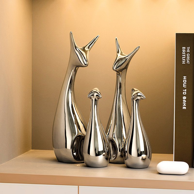 轻奢高档镀银陶瓷摆件家居客厅酒柜电视柜装饰品创意桌面玄关摆设