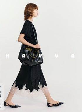 HAVVA柔滑垂坠蕾丝拼接下摆连衣裙圆领卷边袖女长裙2026夏Q3-2323