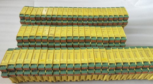 高价回收菲尼克斯继电器 24UC/THC4/2*1/1*2 24DC/SDC4/2*1/B