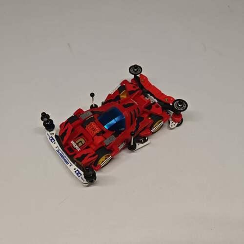 成品田宫红巨无霸改装车