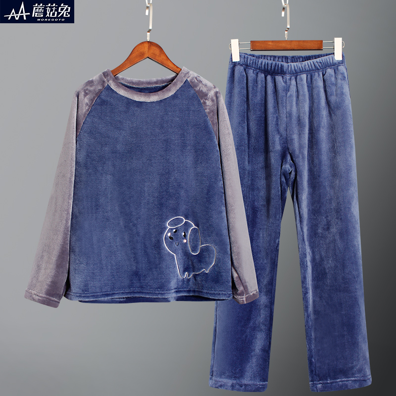 蘑菇兔胖男童法兰绒睡衣宽松加肥