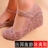 防滑坡跟凉鞋 女夏妈妈镂空水晶旅游沙滩洞塑胶果冻塑料鸟巢熟老式