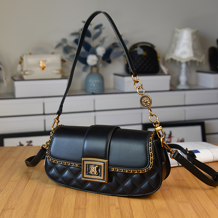 真皮高级轻奢小香风菱格链条包