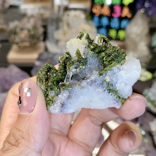 绿帘石花园水晶