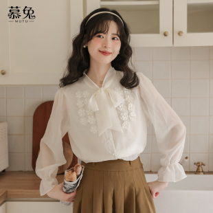 新款 慕兔法式 女2025秋季 衬衫 立体花朵雪纺上衣 气质蝴蝶结系带长袖