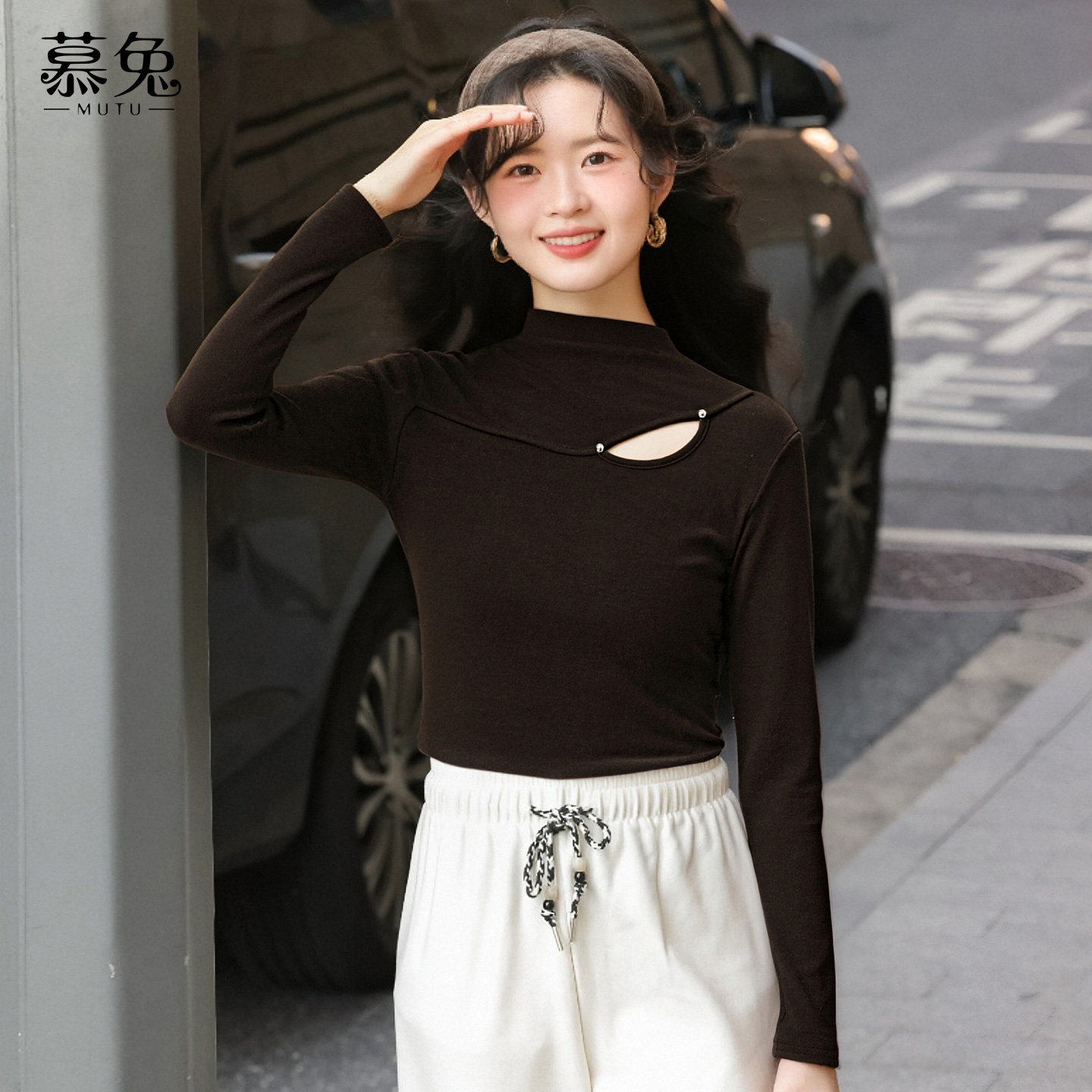 慕兔高级感镂空半高领打底衫女2025冬新款设计感小众收腰长袖t恤,女装/女士精品,T恤,淘宝优惠券,粉丝福利购,淘宝优惠卷