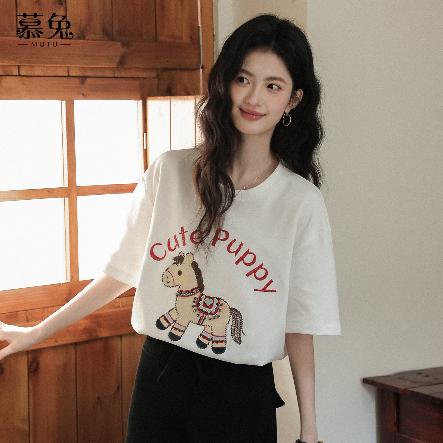 慕兔韩系卡通绣花短袖t恤女2026春季新款慵懒风宽松白色套头上衣,女装/女士精品,T恤,淘宝优惠券,粉丝福利购,淘宝优惠卷