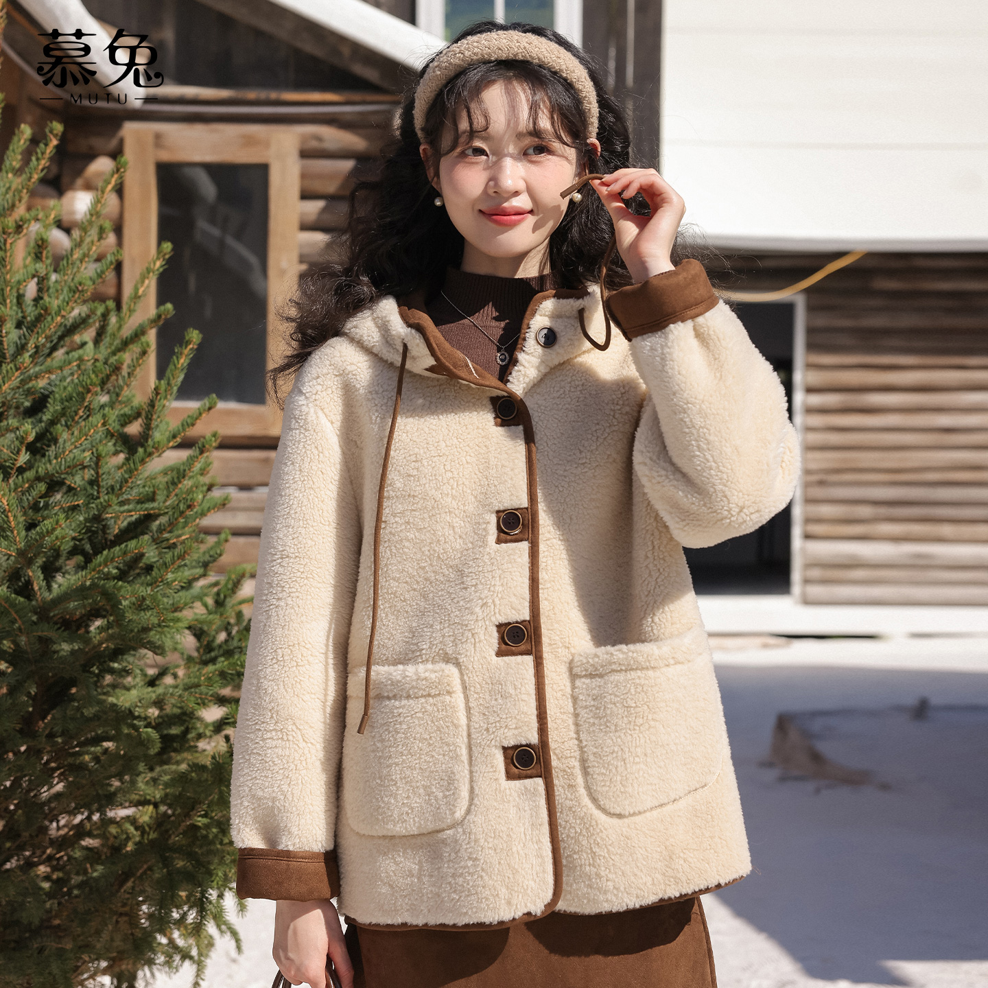 慕兔慵懒风仿羊羔毛连帽外套