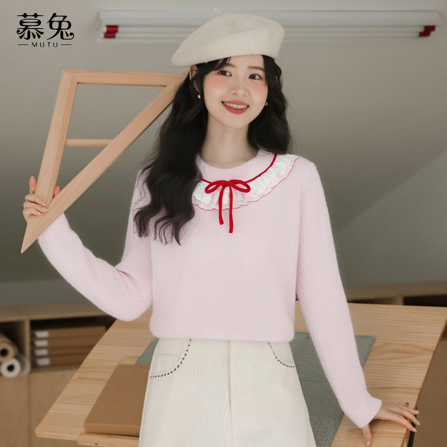 慕兔甜美拼接蕾丝针织上衣女2025冬季新款奶呼呼宽松长袖套头毛衣,女装/女士精品,毛针织衫,淘宝优惠券,粉丝福利购,淘宝优惠卷