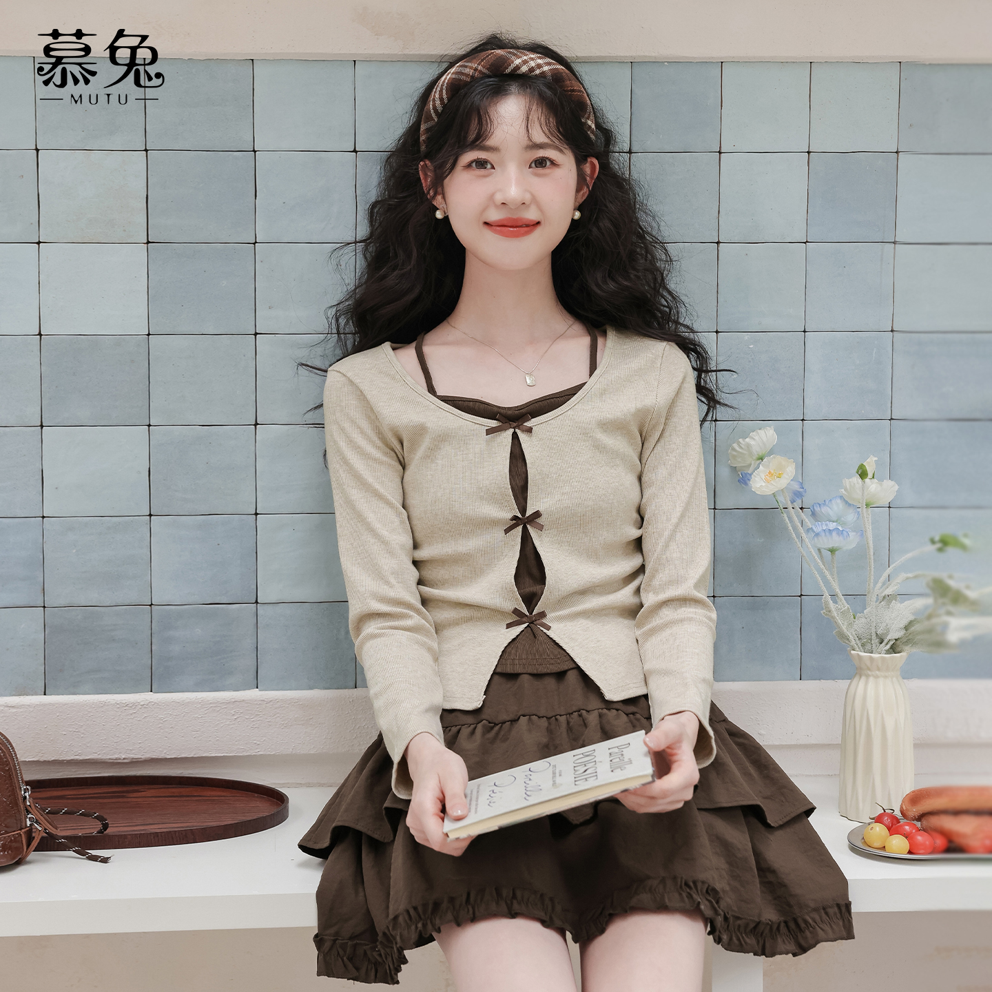 假两件长袖t恤高腰蛋糕裙两件套