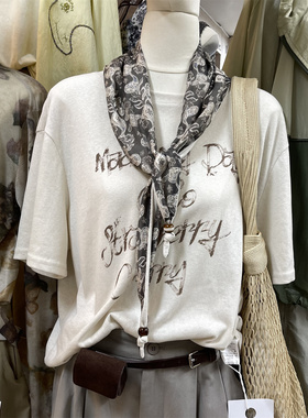 休闲风短袖T恤女2026夏季新款韩版宽松字母印花百搭上衣搭配丝巾