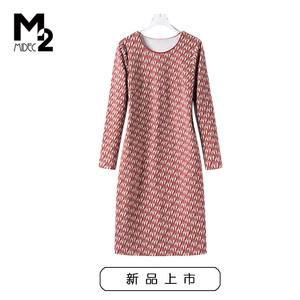 M2女装春秋新款大码修身显瘦中年妈妈长袖针织提花长袖连衣裙