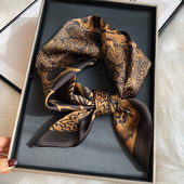 咖色真丝丝巾春秋款 小方巾100%桑蚕丝中方巾网红百搭领巾 洋气时尚