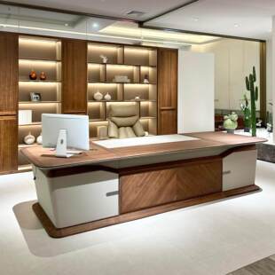 新中式实木胡桃木办公桌椅现代简约轻奢高级感老板桌董事长大班台