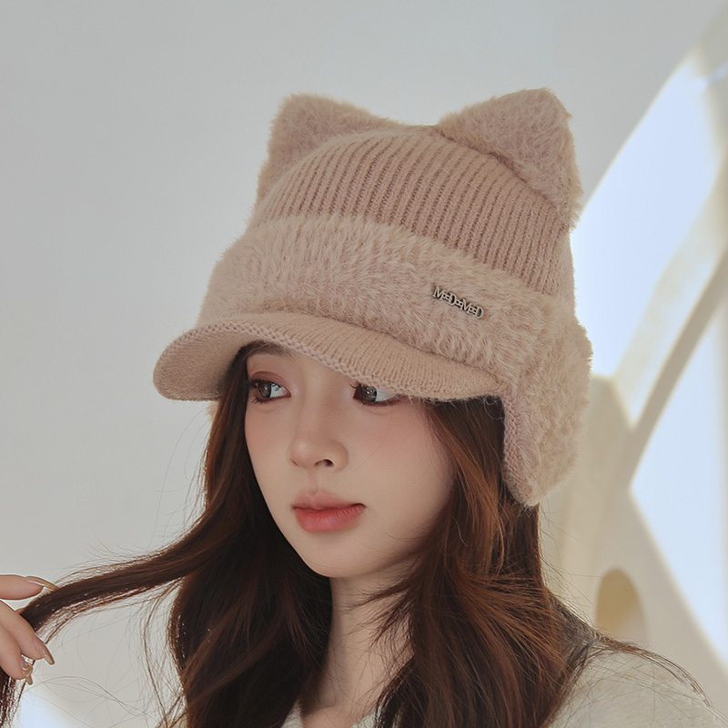 毛线鸭舌帽逛街甜美可爱女冬季