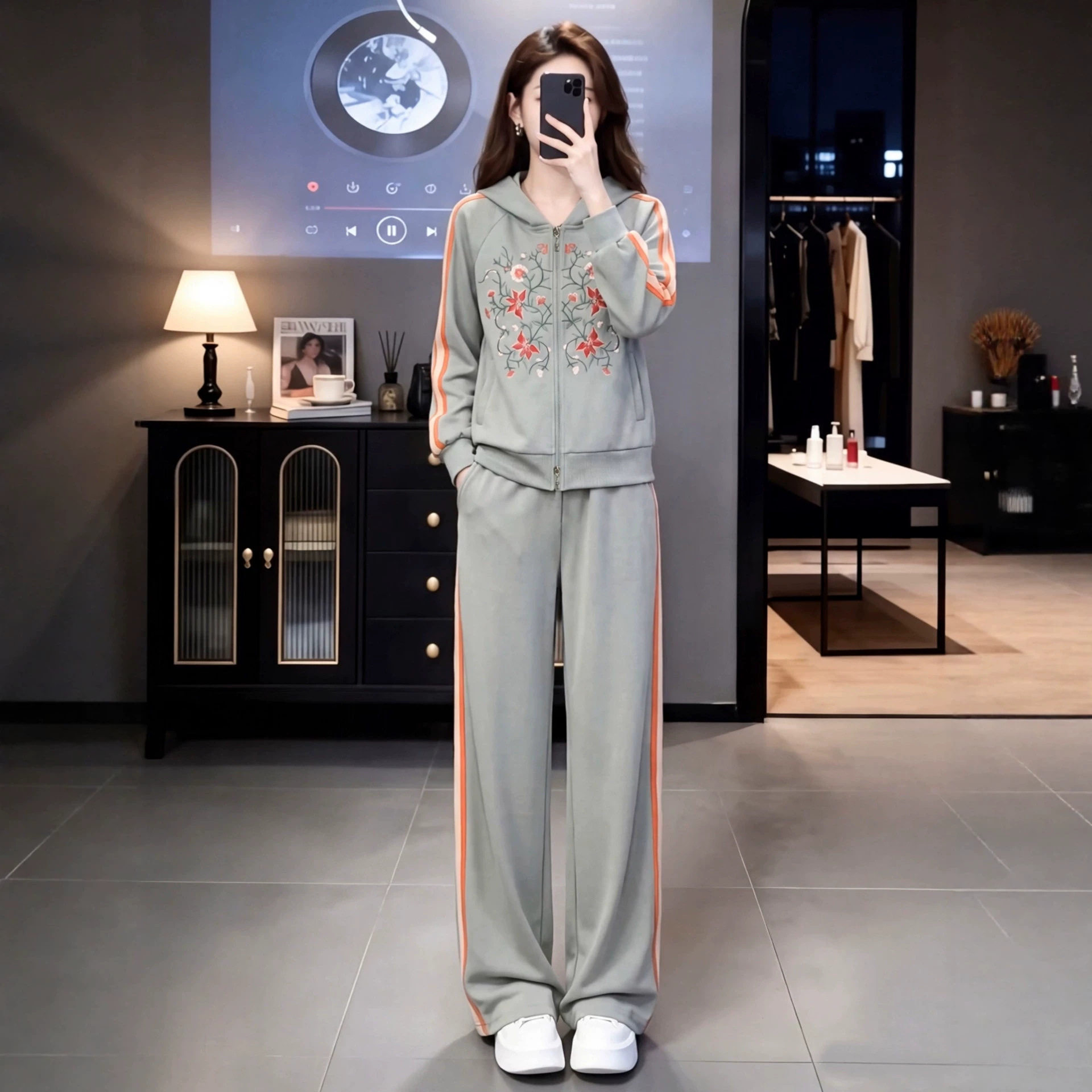 中国风休闲时尚套装女2026秋季洋气精致刺绣上衣阔腿裤时尚两件套