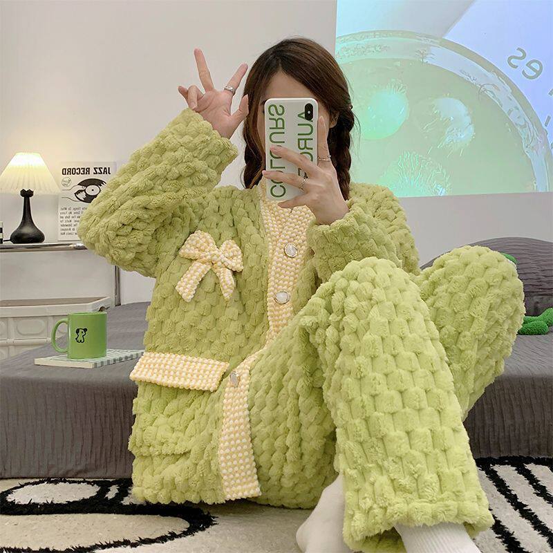 CORAL VELVET PAJAMAS FOR WOMEN AUTUMN AND WINTER SWEET AND CUTE 2023 NEW AVOCADO GREEN VELVET THICKENED LOUNGEWEAR SET