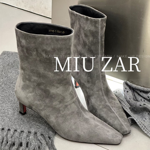 妙莎MIUZAR女鞋欧货2025冬季新款时装靴小方头细跟中筒短靴加绒