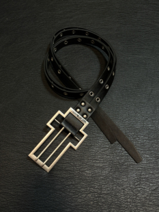 小心袖口 Opium原创中古双层分裂复古做旧十字架皮带原创小众腰带