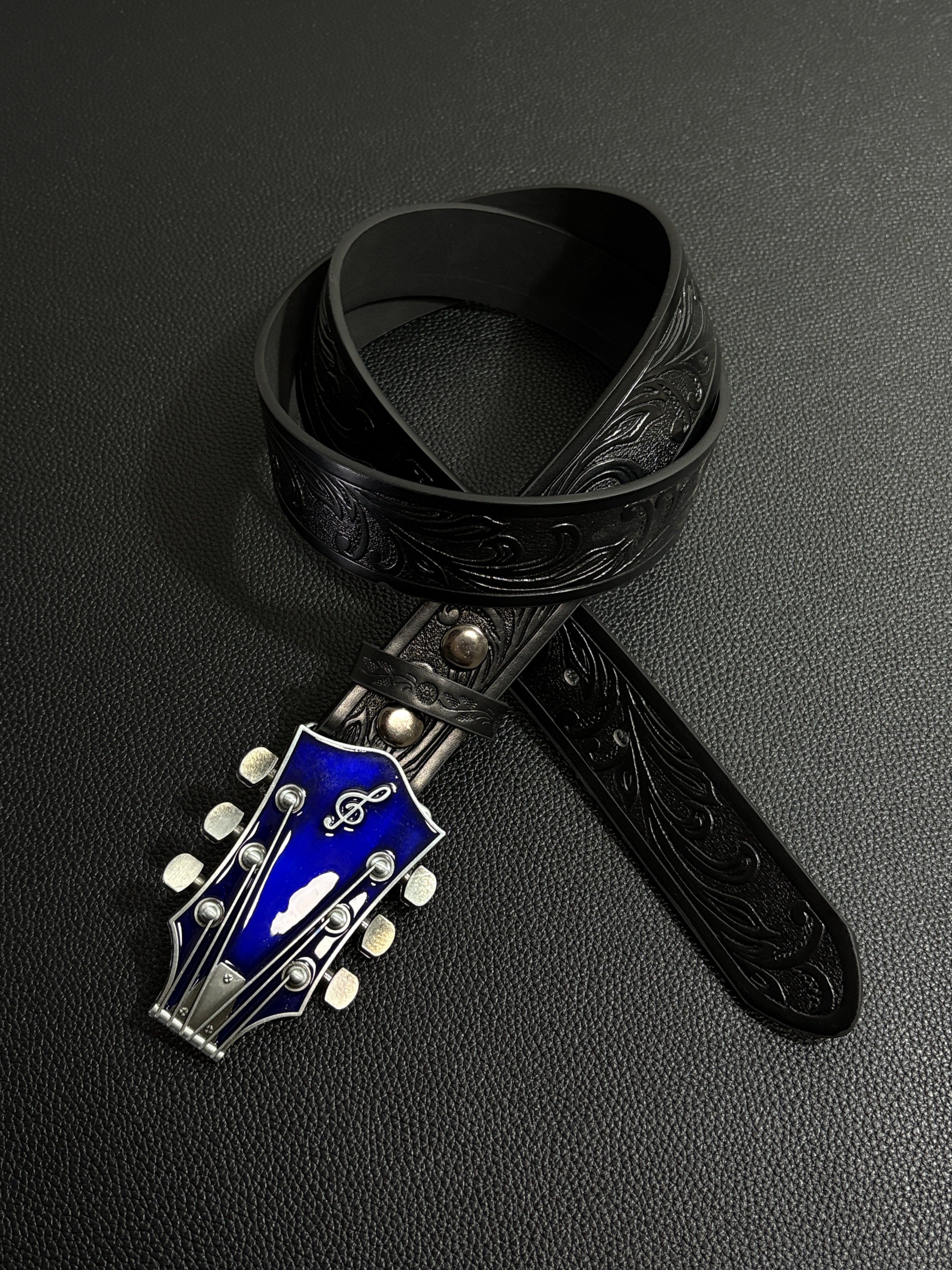 小心袖口「蓝电吉他」Vintage中古西部朋克腰带复古小众百搭皮带