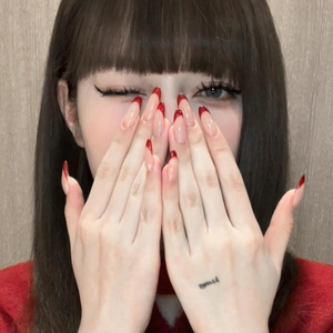 手工美甲红色法式红穿戴甲中长款2025新年款秋冬高级感过年指甲贴