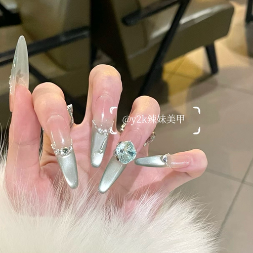 【青提玻璃珠】纯手工穿戴甲青提绿玻璃珠法式冰透奢显白猫眼美甲