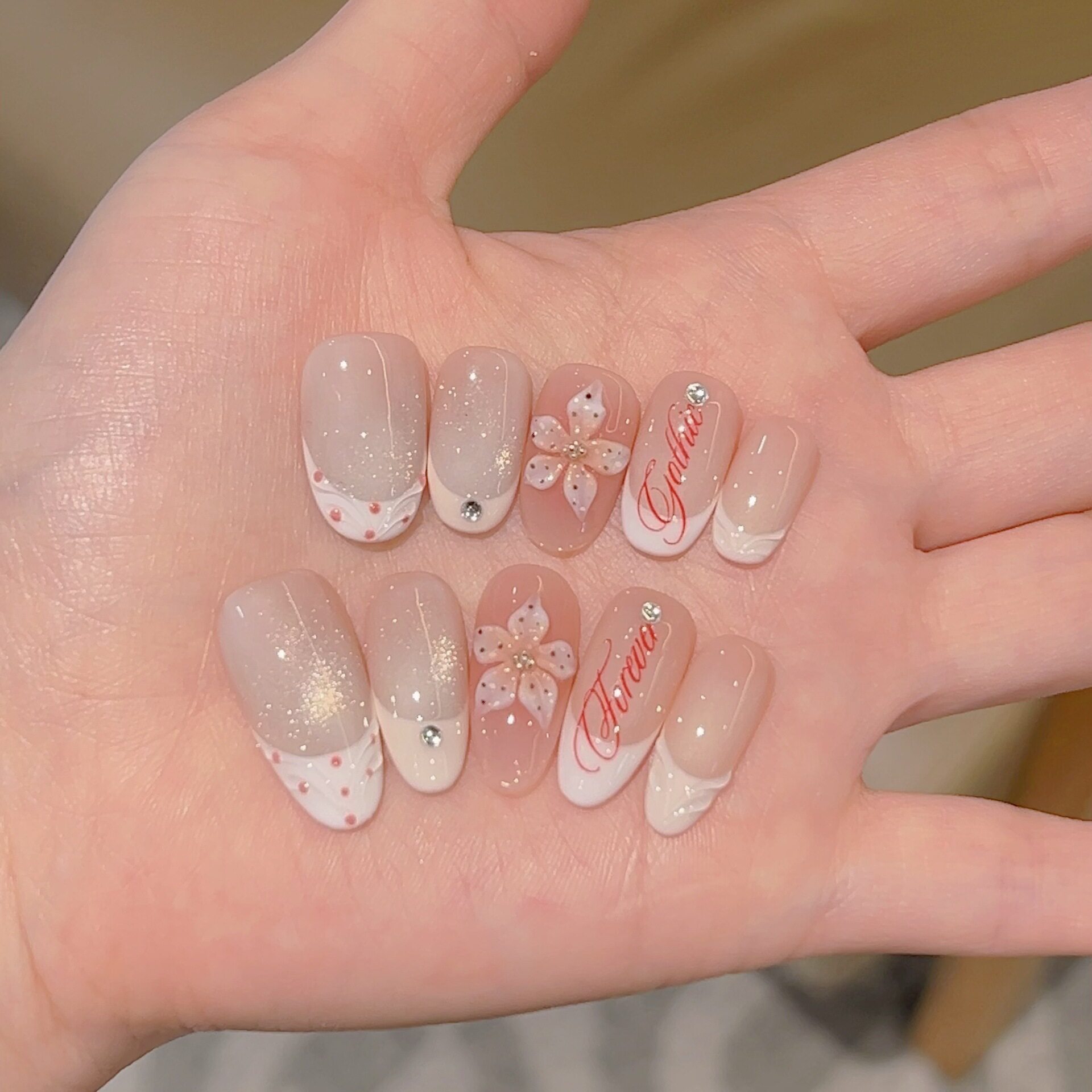 【樱花情书】粉色樱花猫眼法式手绘立体雕花手工穿戴甲显白美甲贴