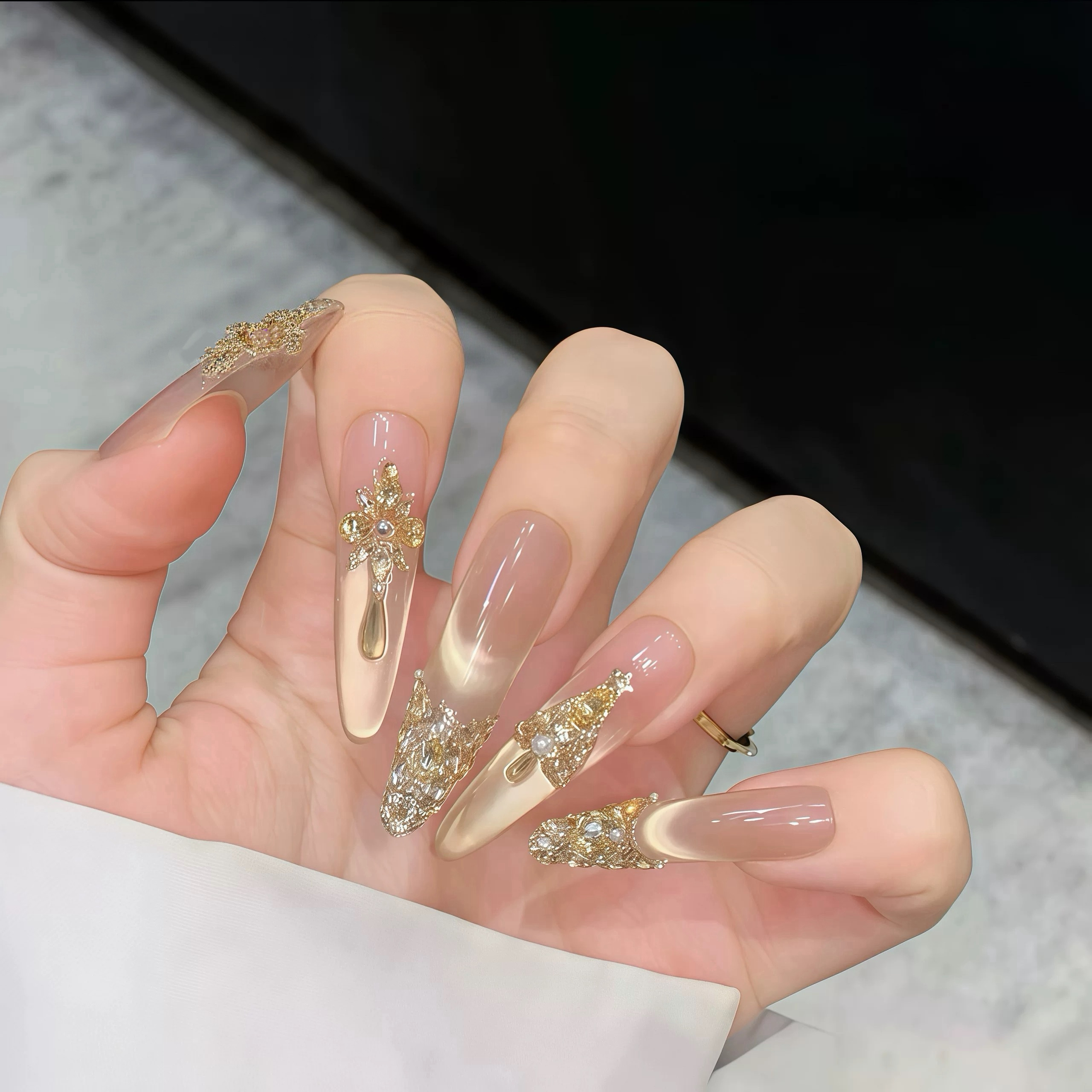 【金色圣诞】爆闪猫眼手工穿戴甲圣诞节限定秋冬高级感圣诞树美甲