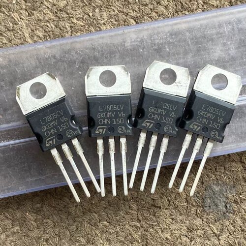 议价意法ST三级管L7805CV+13005A带管子总共95