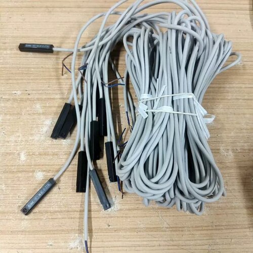 议价磁性开关3C-D-Z73L8条