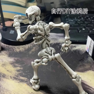 新品骷髅兵幸运13多关节人偶