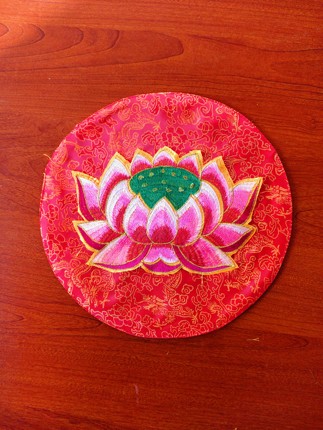 观音神像底座莲花布垫 刺绣神像披袍潮绣莲花佛衣菩萨龙袍披肩神