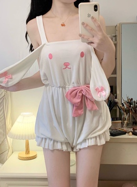 日系二次元动漫蝴蝶结兔子居家服毛绒萌可爱交叉露背带裙少女睡衣