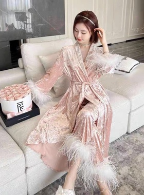 高级钻石绒套装女气质浅粉鸵鸟羽毛镶边可拆家居服三件套