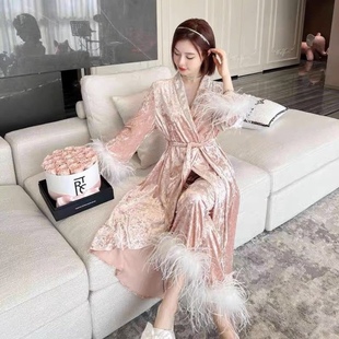 高级钻石绒套装女气质浅粉鸵鸟羽毛镶边可拆家居服三件套