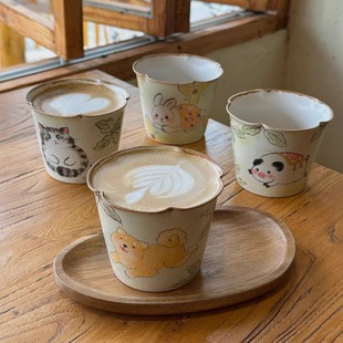 见物手作原创景德镇手绘可爱釉下彩猪口杯咖啡拉花杯下午茶手握杯