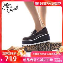 Jeffrey Campbell2019秋冬新品棕色英伦风圆头套脚坡跟松糕单鞋女