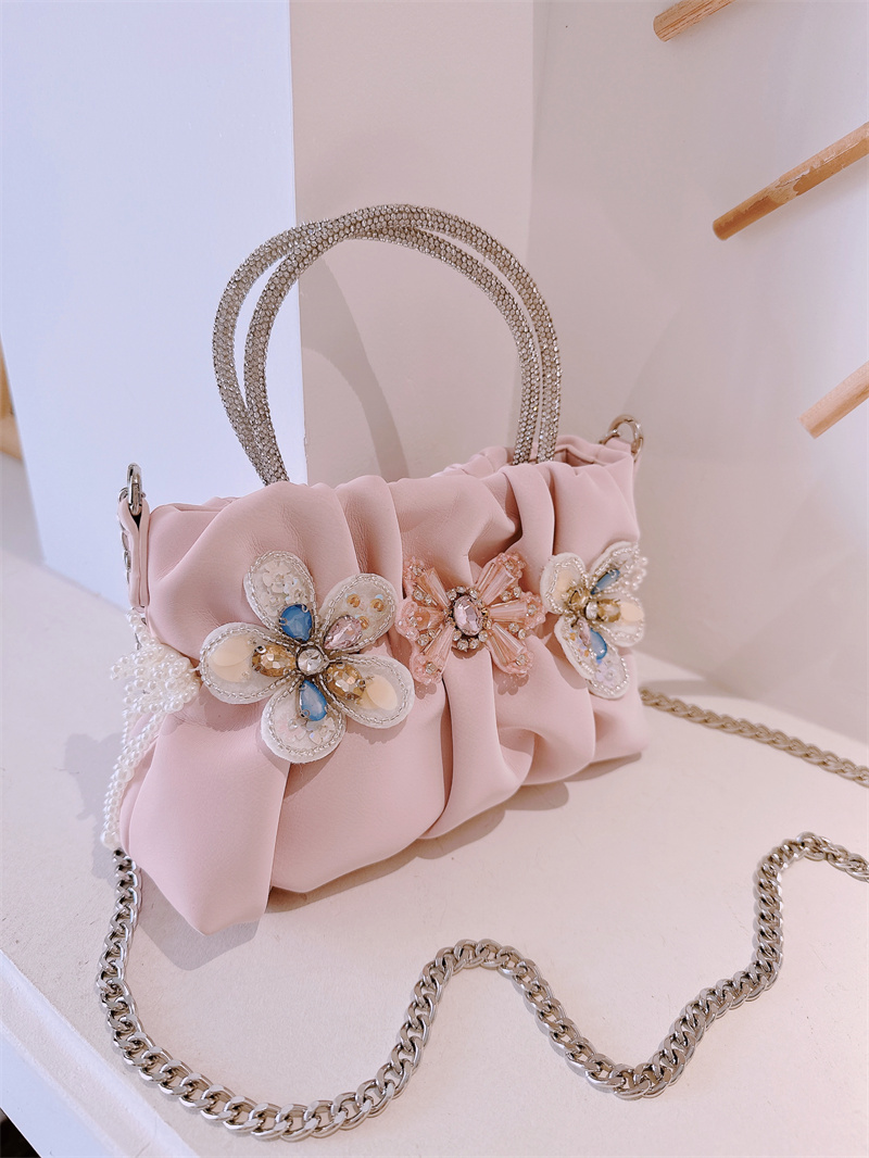 小方包花朵甜美小方包褶皱云朵