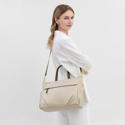 单肩大包女笔记本电脑包手提大容量公文包斜挎托特15.6寸通勤百搭