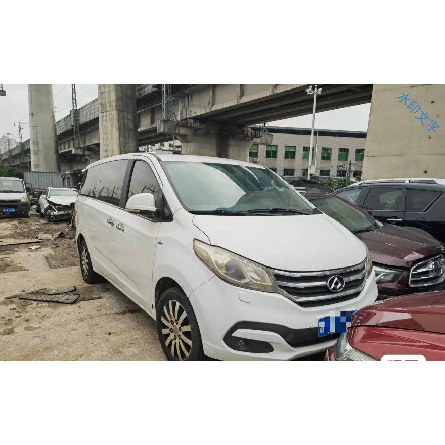 上汽大通G10拆车件ABC柱饰板中控显示屏内饰板扶手箱杂物箱尾灯总