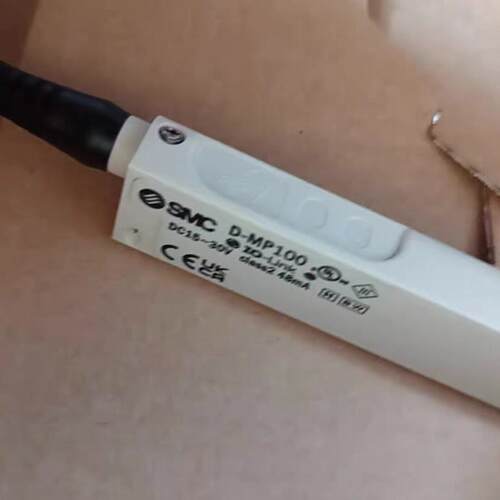 议价D-MP100A 感应器 IO-Link工业工控自动化感应元件维修