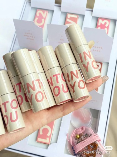 intoyou空气唇泥c5哑光w5