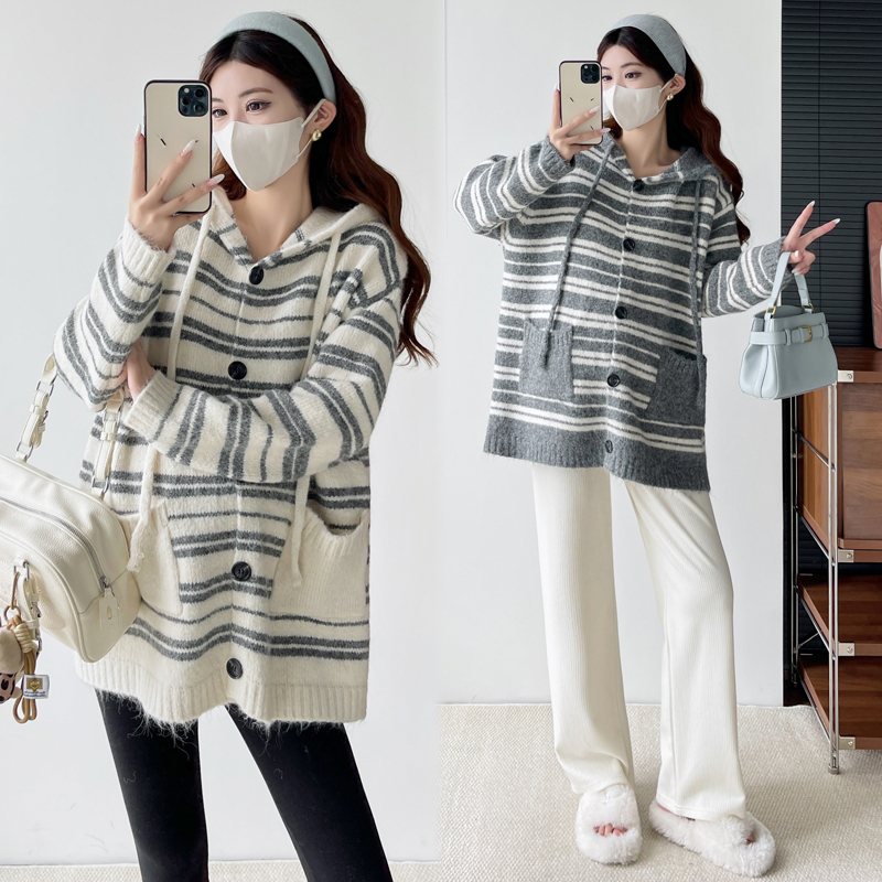 大码孕妇开衫毛衣遮肚外套秋冬装