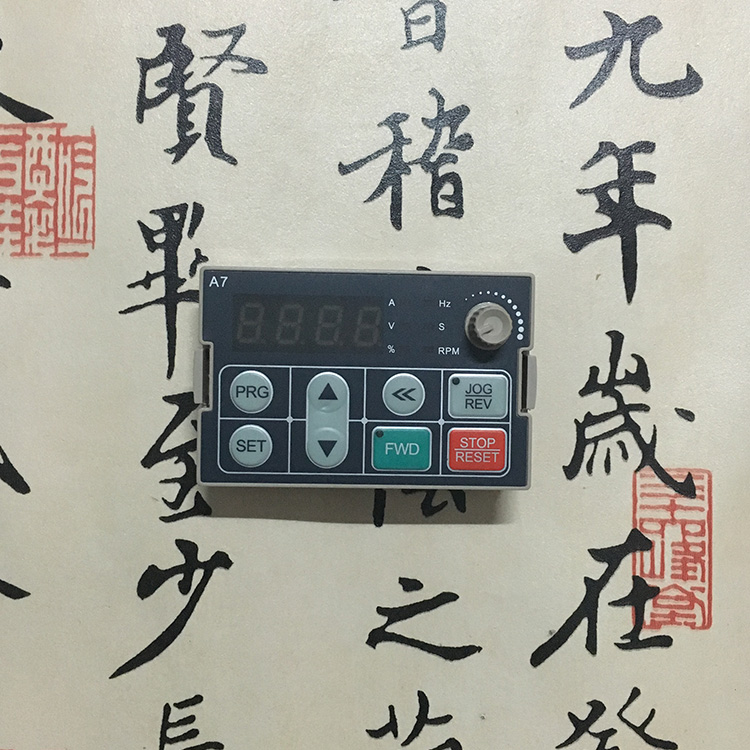 AC60/AC70/AC80B变频器控制面板KB16A电位器调速面板操作器显示屏