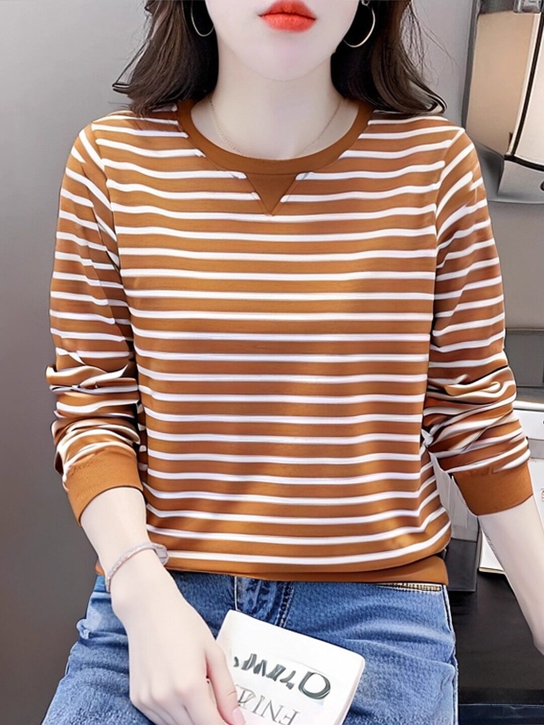 条纹长袖t恤女秋季2025年新款洋气秋衣宽松大码时髦百搭上衣女装