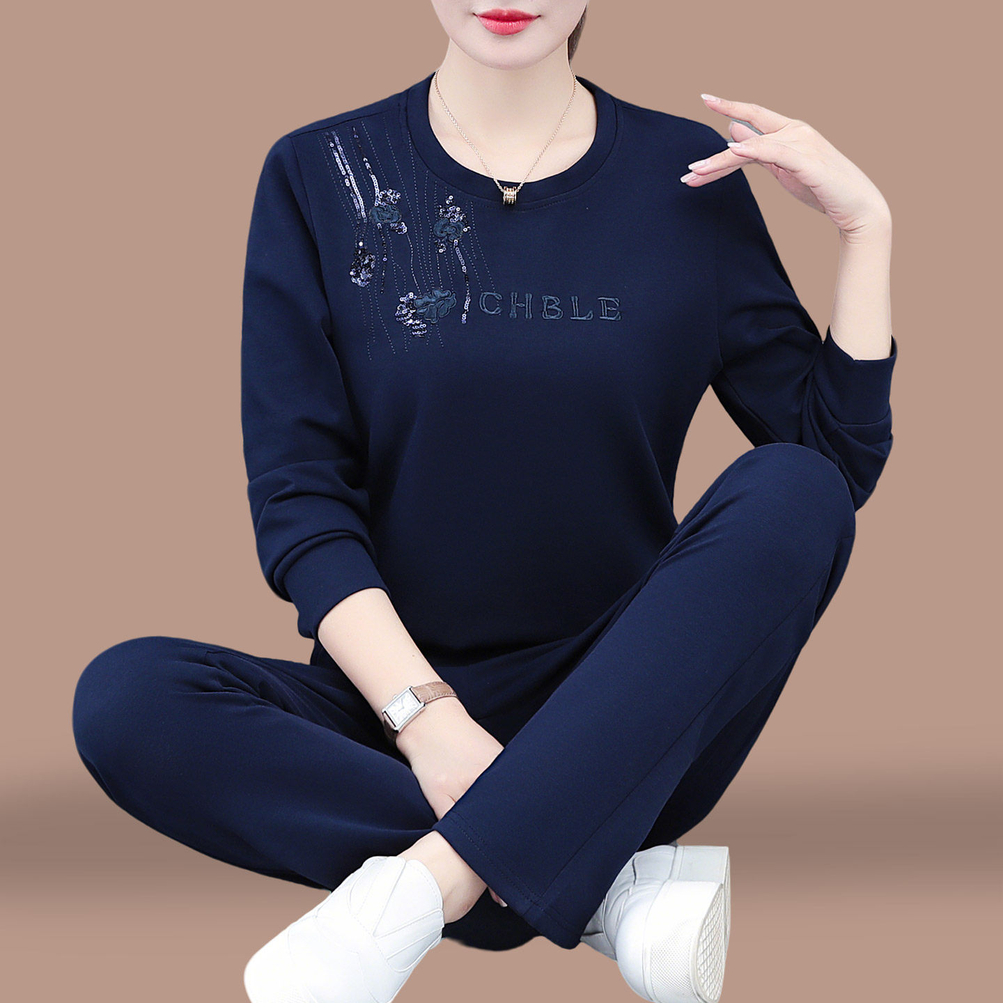 休闲运动套装女春秋薄款2026新款妈妈时尚洋气减龄刺绣卫衣两件套
