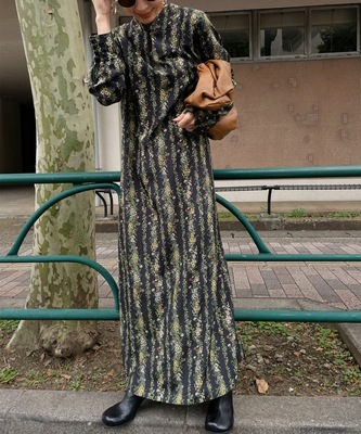 复古花柄旗袍风丝质水滴领连衣裙