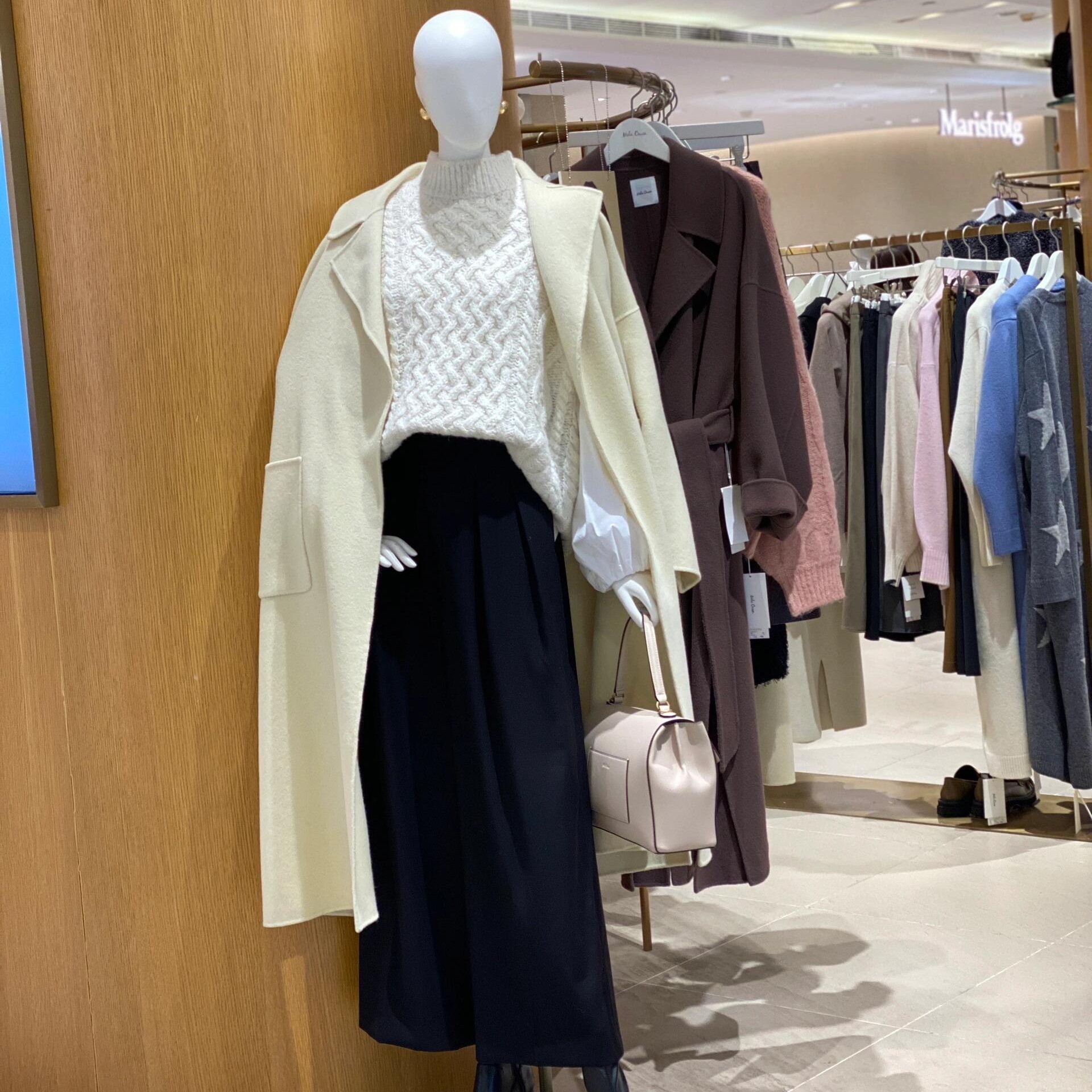 漫享时光温暖 MO家 高支佯毛手工双面呢Air Coat翻领系带大衣外套
