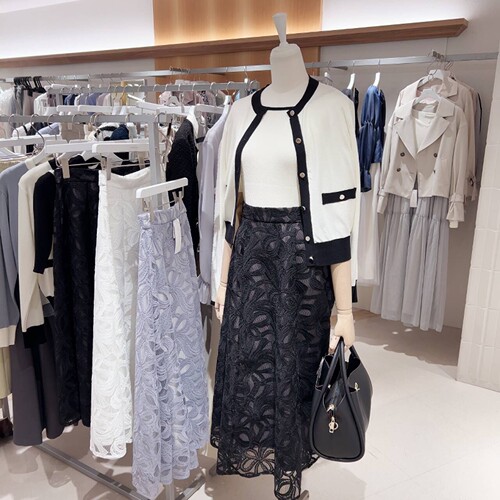 PBD家 盎然大美轻奢LACE SKIRT 繁花感空气蕾丝高挑A字鱼尾半裙