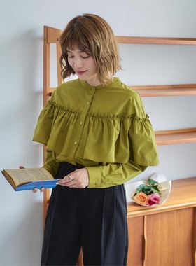 知性浪漫的通勤LOOK！ 木耳荷叶边牛油果绿色立领长袖衬衫上衣